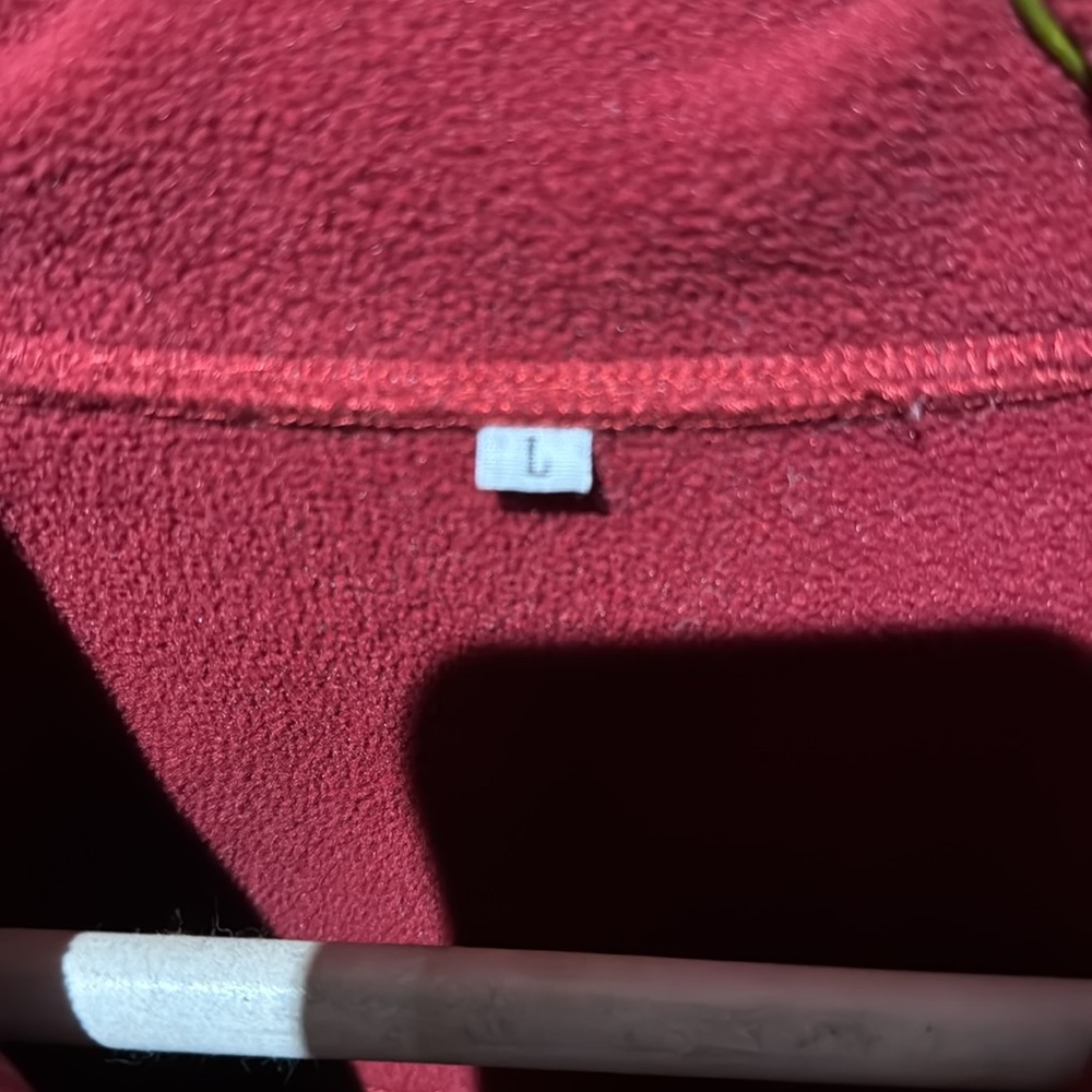 Red shacket - Picture 4 of 4